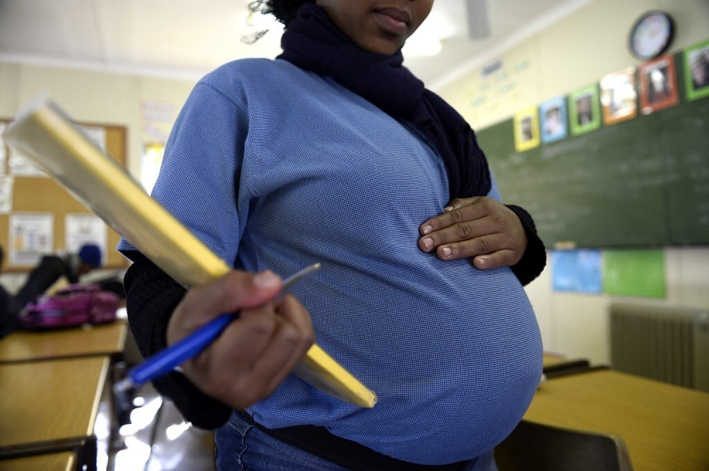 thokoza-like-other-townships-struggling-with-teenage Pregnancy