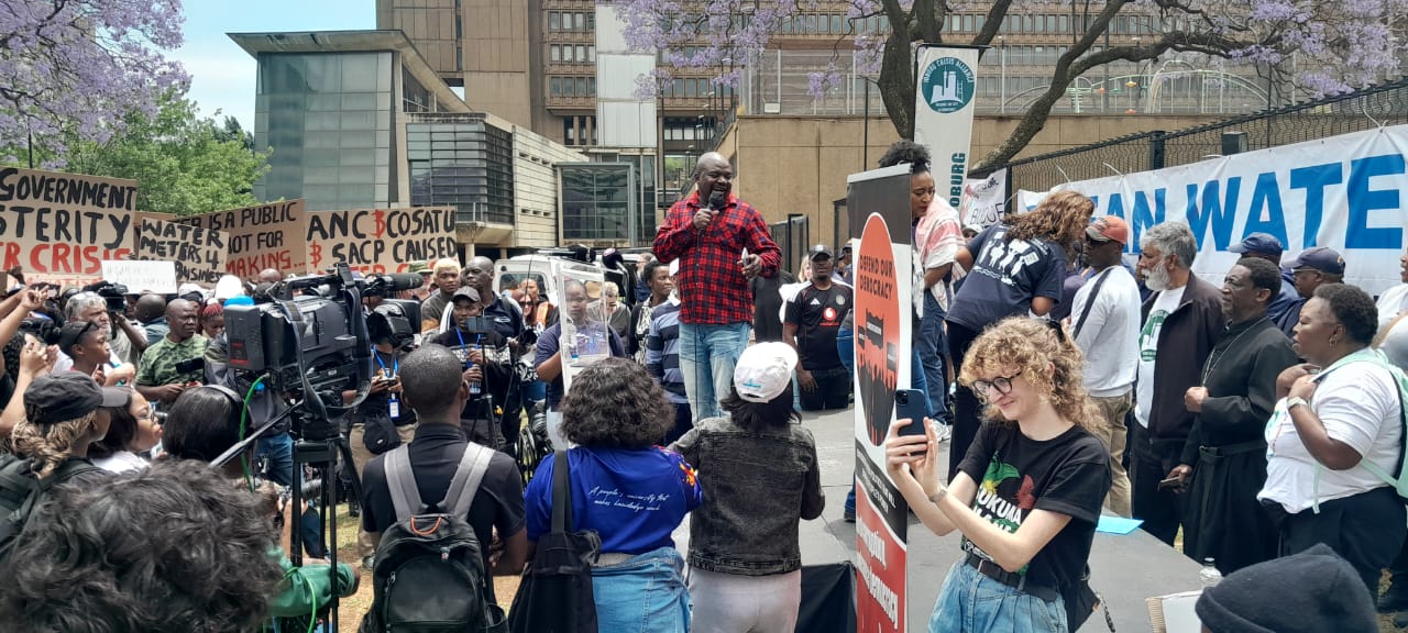joburg-water-crisis-residents-call-on-the-mayor-to-take-action