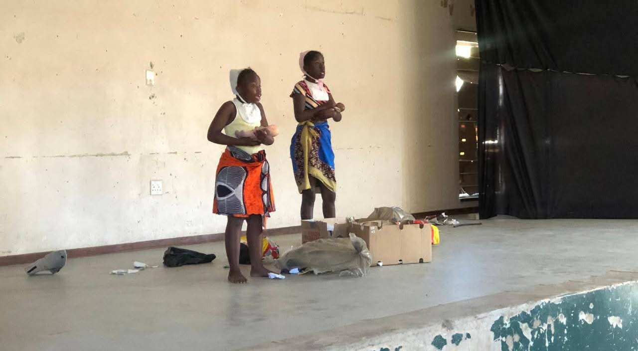 amazwi-aya-philisa-words-heal-poetry-session